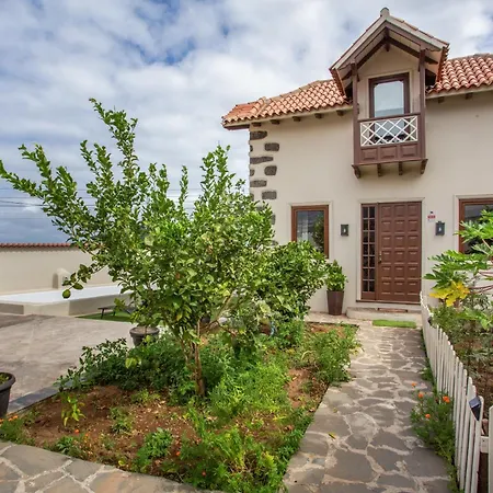 וילה Casa Cucos *