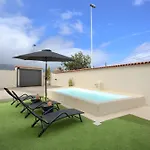 Casa Cucos Villa